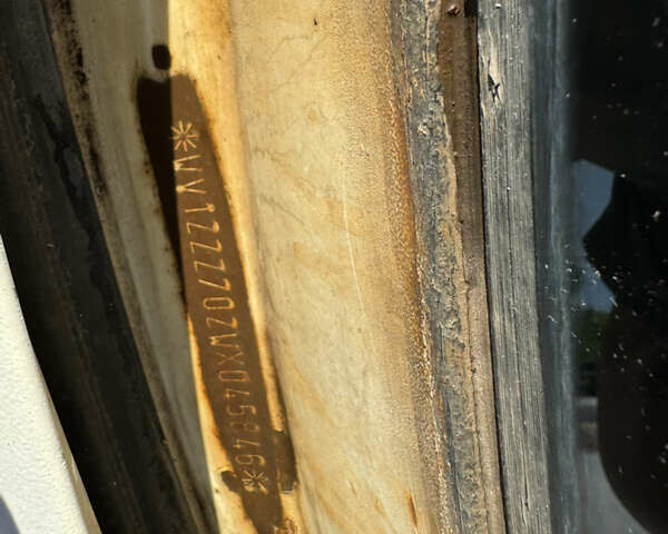 Белый Фольксваген Transporter, объемом двигателя 2.46 л и пробегом 783 тыс. км за 3500 $, фото 19 на Automoto.ua