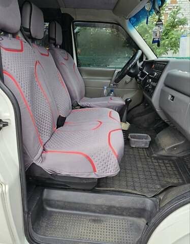 Белый Фольксваген Transporter, объемом двигателя 2.4 л и пробегом 439 тыс. км за 6300 $, фото 22 на Automoto.ua