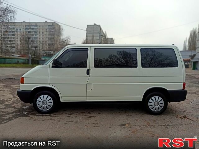 Белый Фольксваген Transporter, объемом двигателя 1.9 л и пробегом 400 тыс. км за 5999 $, фото 8 на Automoto.ua