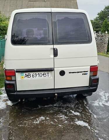 Белый Фольксваген Transporter, объемом двигателя 2.4 л и пробегом 439 тыс. км за 6300 $, фото 30 на Automoto.ua