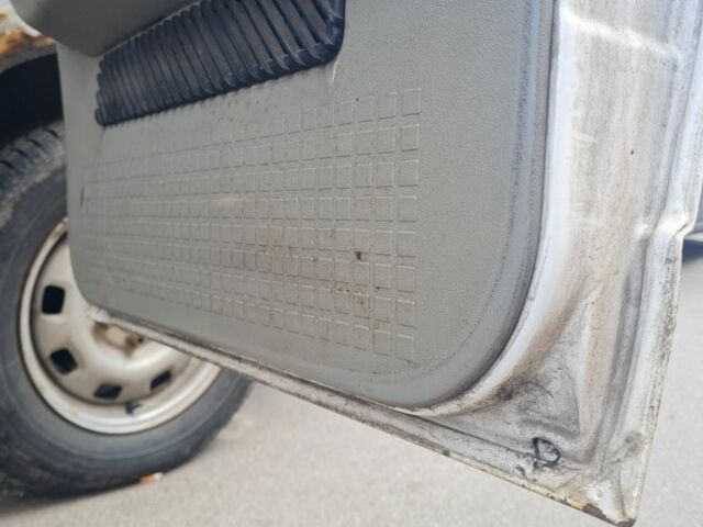 Білий Фольксваген Transporter, об'ємом двигуна 1.9 л та пробігом 255 тис. км за 4000 $, фото 7 на Automoto.ua