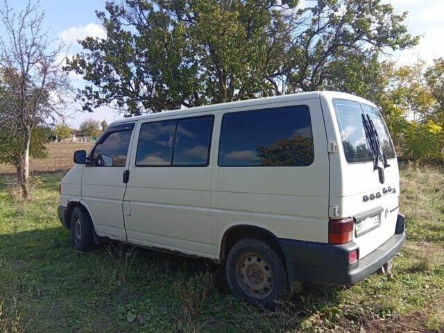 Білий Фольксваген Transporter, об'ємом двигуна 2 л та пробігом 340 тис. км за 3700 $, фото 2 на Automoto.ua