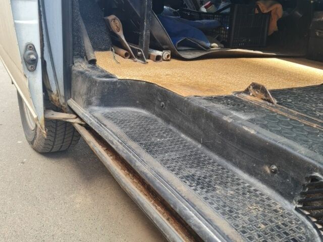 Білий Фольксваген Transporter, об'ємом двигуна 1.9 л та пробігом 255 тис. км за 4000 $, фото 8 на Automoto.ua