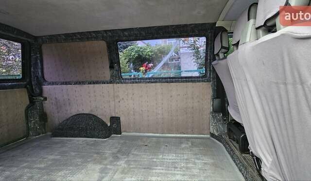 Белый Фольксваген Transporter, объемом двигателя 2.4 л и пробегом 439 тыс. км за 6300 $, фото 12 на Automoto.ua