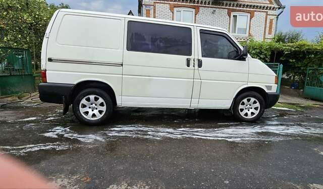 Белый Фольксваген Transporter, объемом двигателя 2.4 л и пробегом 439 тыс. км за 6300 $, фото 24 на Automoto.ua