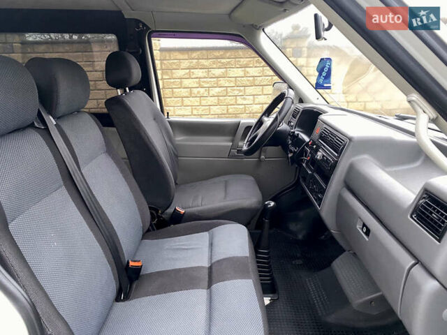 Белый Фольксваген Transporter, объемом двигателя 2.5 л и пробегом 394 тыс. км за 6500 $, фото 62 на Automoto.ua