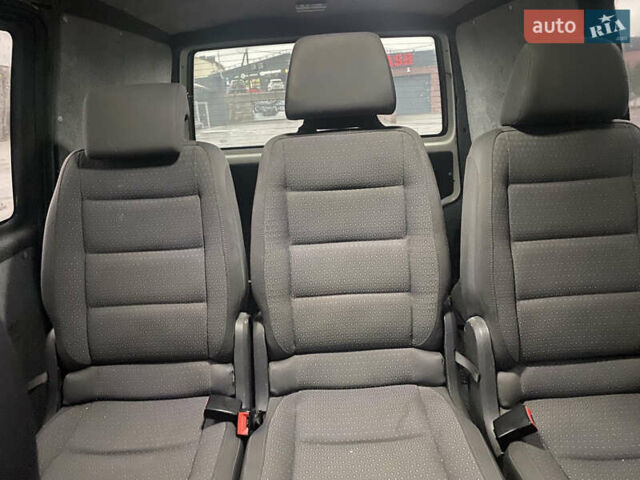 Белый Фольксваген Transporter, объемом двигателя 1.9 л и пробегом 350 тыс. км за 6000 $, фото 7 на Automoto.ua