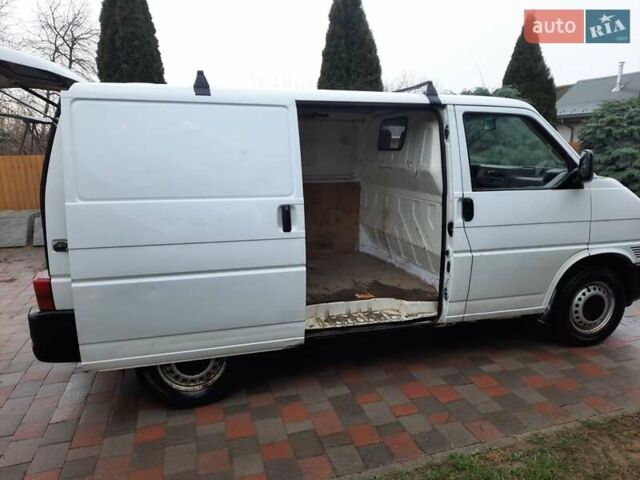 Белый Фольксваген Transporter, объемом двигателя 2.5 л и пробегом 486 тыс. км за 4500 $, фото 4 на Automoto.ua