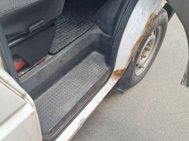 Білий Фольксваген Transporter, об'ємом двигуна 1.9 л та пробігом 255 тис. км за 4000 $, фото 5 на Automoto.ua