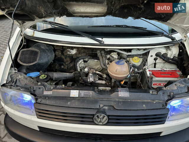 Білий Фольксваген Transporter, об'ємом двигуна 1.9 л та пробігом 408 тис. км за 7200 $, фото 34 на Automoto.ua