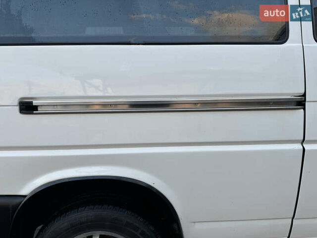 Білий Фольксваген Transporter, об'ємом двигуна 1.9 л та пробігом 408 тис. км за 7200 $, фото 26 на Automoto.ua