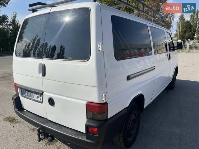 Белый Фольксваген Transporter, объемом двигателя 2.5 л и пробегом 550 тыс. км за 5500 $, фото 4 на Automoto.ua