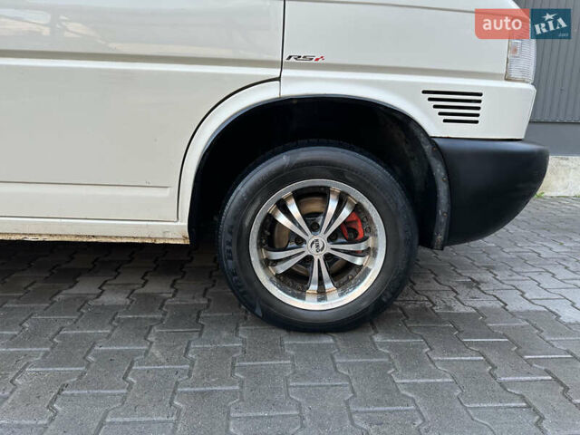 Білий Фольксваген Transporter, об'ємом двигуна 1.9 л та пробігом 408 тис. км за 7200 $, фото 30 на Automoto.ua