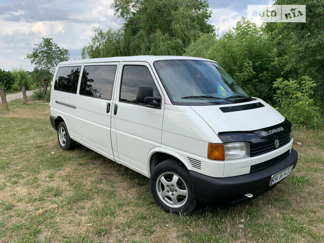 Білий Фольксваген Transporter, об'ємом двигуна 2.5 л та пробігом 350 тис. км за 7500 $, фото 4 на Automoto.ua