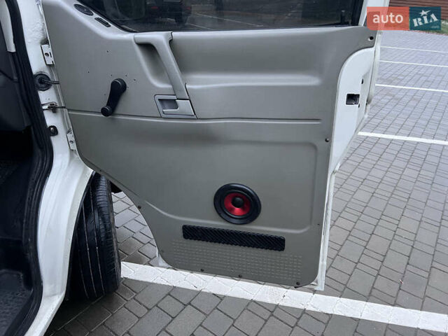 Белый Фольксваген Transporter, объемом двигателя 2.5 л и пробегом 560 тыс. км за 5500 $, фото 8 на Automoto.ua