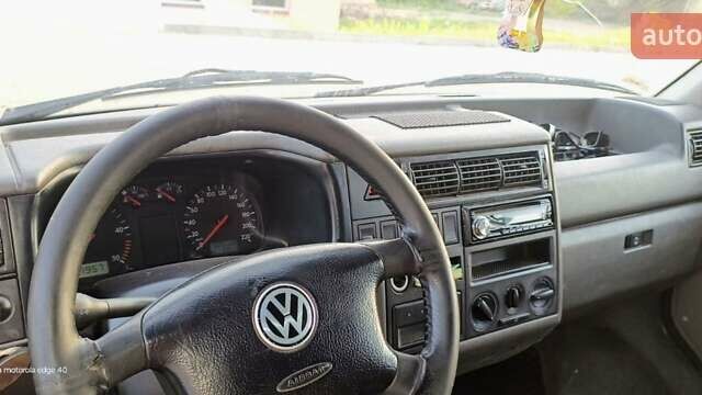 Белый Фольксваген Transporter, объемом двигателя 1.9 л и пробегом 500 тыс. км за 5800 $, фото 3 на Automoto.ua