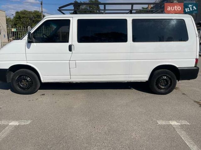 Белый Фольксваген Transporter, объемом двигателя 2.5 л и пробегом 550 тыс. км за 5500 $, фото 6 на Automoto.ua