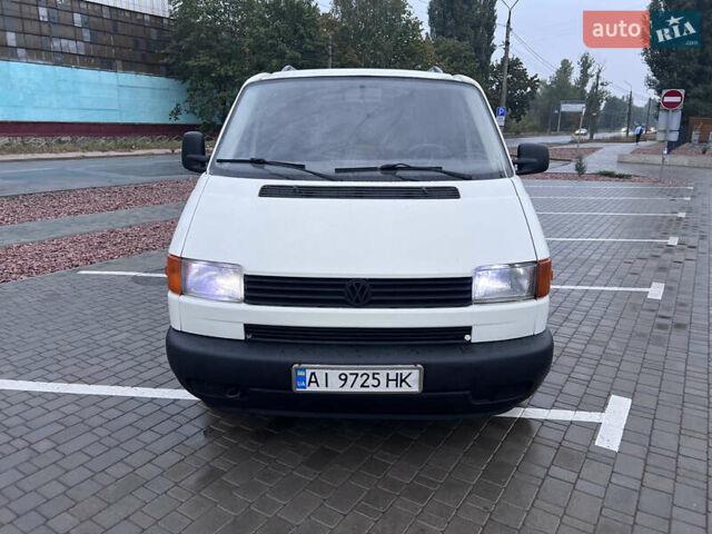 Белый Фольксваген Transporter, объемом двигателя 2.5 л и пробегом 560 тыс. км за 5500 $, фото 2 на Automoto.ua