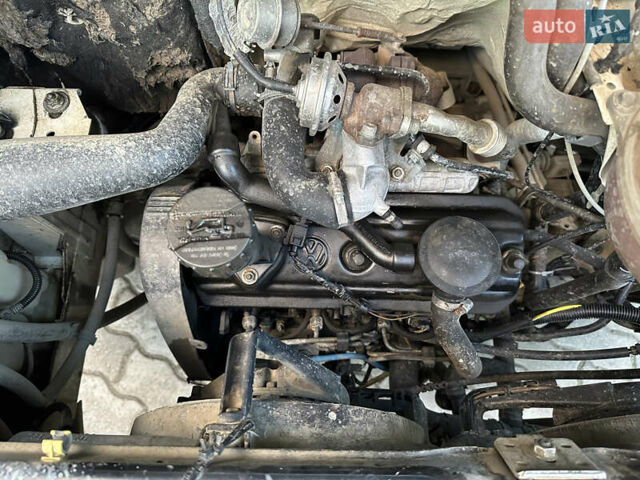 Білий Фольксваген Transporter, об'ємом двигуна 1.9 л та пробігом 408 тис. км за 7200 $, фото 35 на Automoto.ua