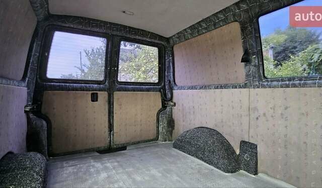 Белый Фольксваген Transporter, объемом двигателя 2.4 л и пробегом 439 тыс. км за 6300 $, фото 15 на Automoto.ua