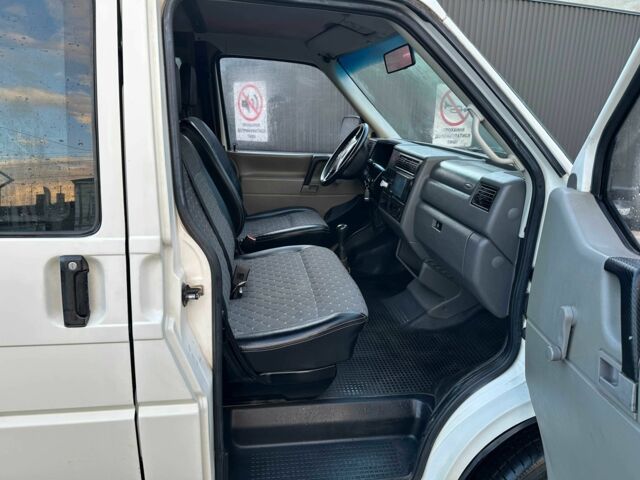 Белый Фольксваген Transporter, объемом двигателя 1.9 л и пробегом 408 тыс. км за 7200 $, фото 13 на Automoto.ua