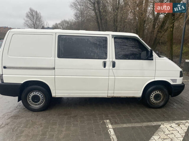 Белый Фольксваген Transporter, объемом двигателя 1.9 л и пробегом 350 тыс. км за 6000 $, фото 4 на Automoto.ua