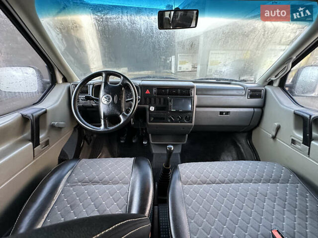 Білий Фольксваген Transporter, об'ємом двигуна 1.9 л та пробігом 408 тис. км за 7200 $, фото 17 на Automoto.ua
