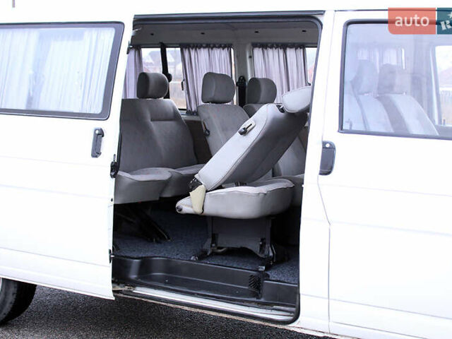 Белый Фольксваген Transporter, объемом двигателя 2.46 л и пробегом 324 тыс. км за 6500 $, фото 17 на Automoto.ua