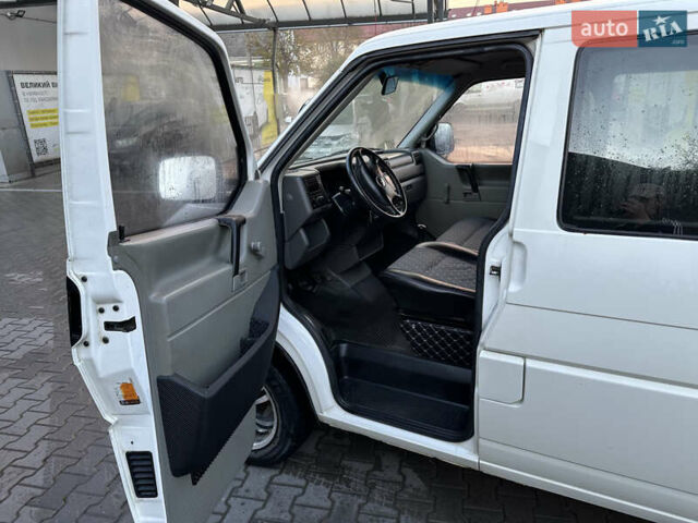 Білий Фольксваген Transporter, об'ємом двигуна 1.9 л та пробігом 408 тис. км за 7200 $, фото 12 на Automoto.ua