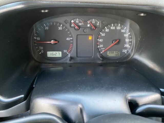 Белый Фольксваген Transporter, объемом двигателя 2.5 л и пробегом 400 тыс. км за 5150 $, фото 14 на Automoto.ua