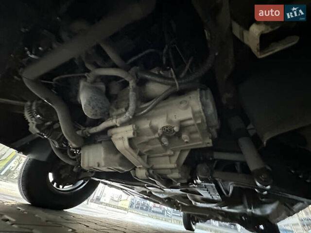 Білий Фольксваген Transporter, об'ємом двигуна 1.9 л та пробігом 408 тис. км за 7200 $, фото 37 на Automoto.ua