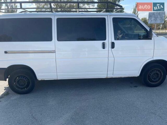 Белый Фольксваген Transporter, объемом двигателя 2.5 л и пробегом 550 тыс. км за 5500 $, фото 3 на Automoto.ua