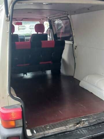 Білий Фольксваген Transporter, об'ємом двигуна 2.5 л та пробігом 315 тис. км за 6800 $, фото 13 на Automoto.ua