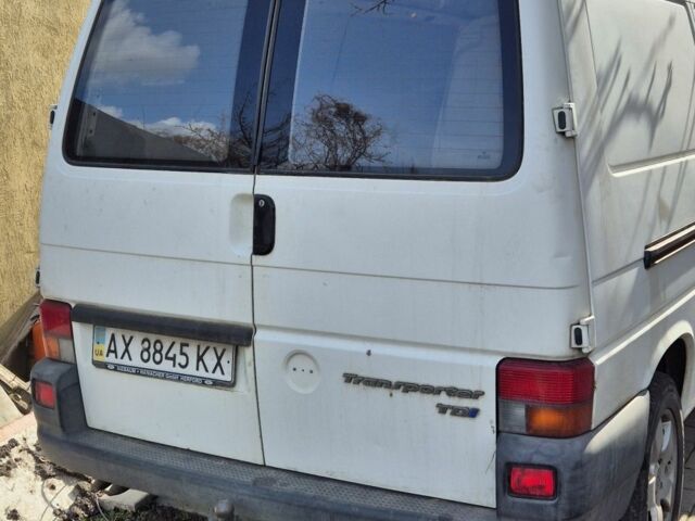 Білий Фольксваген Transporter, об'ємом двигуна 0 л та пробігом 197 тис. км за 4500 $, фото 2 на Automoto.ua