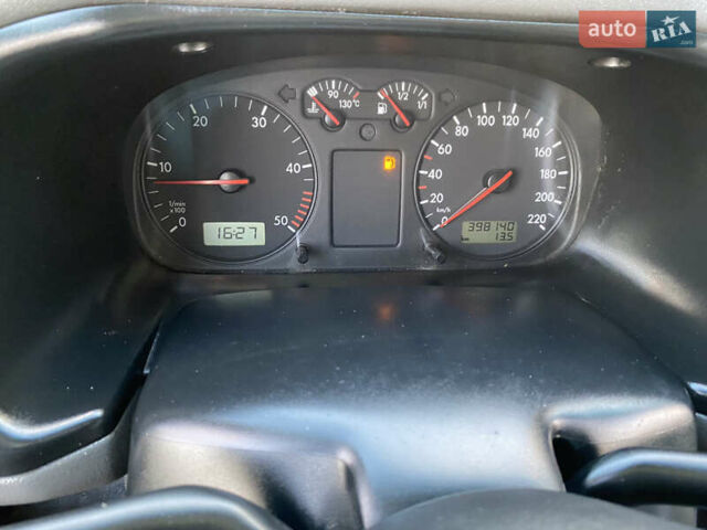 Белый Фольксваген Transporter, объемом двигателя 2.5 л и пробегом 400 тыс. км за 4950 $, фото 14 на Automoto.ua