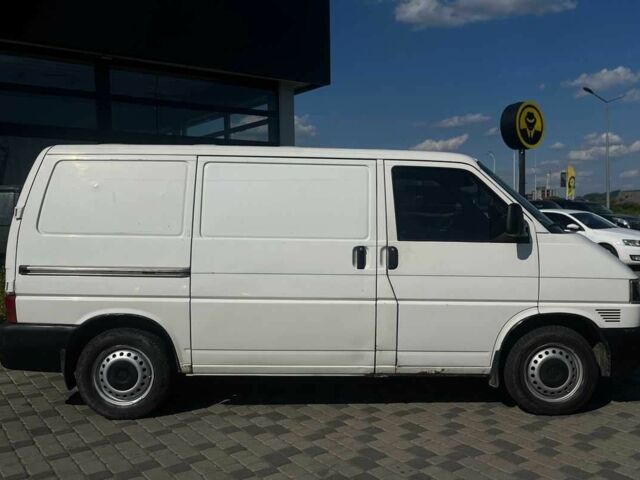 Білий Фольксваген Transporter, об'ємом двигуна 2.4 л та пробігом 300 тис. км за 4300 $, фото 7 на Automoto.ua