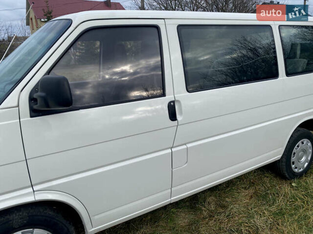 Білий Фольксваген Transporter, об'ємом двигуна 2.5 л та пробігом 278 тис. км за 5999 $, фото 28 на Automoto.ua