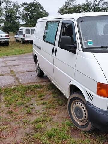 Білий Фольксваген Transporter, об'ємом двигуна 1.9 л та пробігом 306 тис. км за 6000 $, фото 9 на Automoto.ua