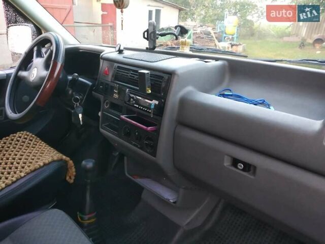 Білий Фольксваген Transporter, об'ємом двигуна 2.5 л та пробігом 480 тис. км за 7400 $, фото 8 на Automoto.ua