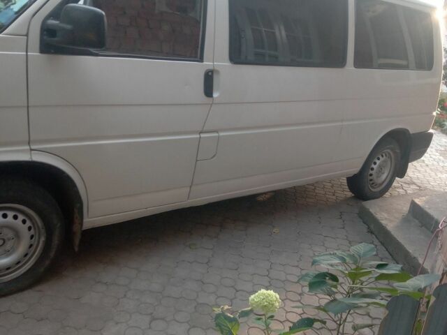 Білий Фольксваген Transporter, об'ємом двигуна 0 л та пробігом 360 тис. км за 5000 $, фото 2 на Automoto.ua