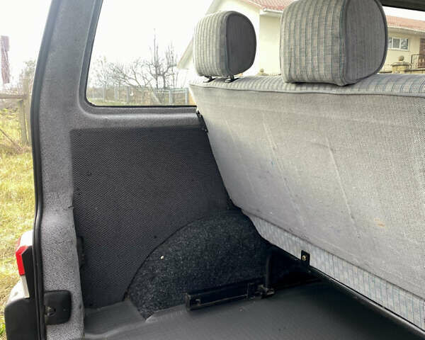 Білий Фольксваген Transporter, об'ємом двигуна 2.5 л та пробігом 278 тис. км за 5999 $, фото 73 на Automoto.ua