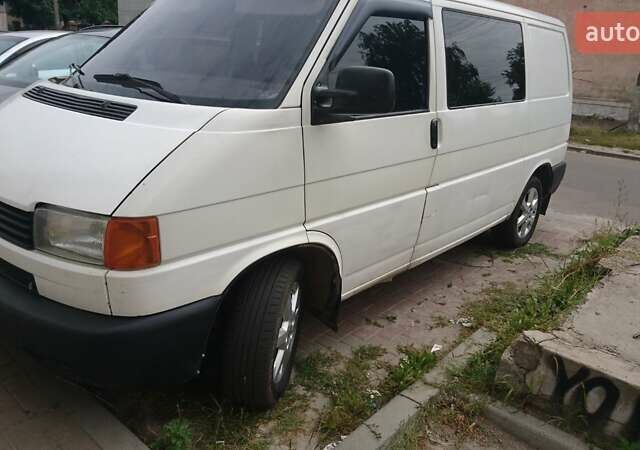 Білий Фольксваген Transporter, об'ємом двигуна 2.37 л та пробігом 430 тис. км за 4800 $, фото 3 на Automoto.ua