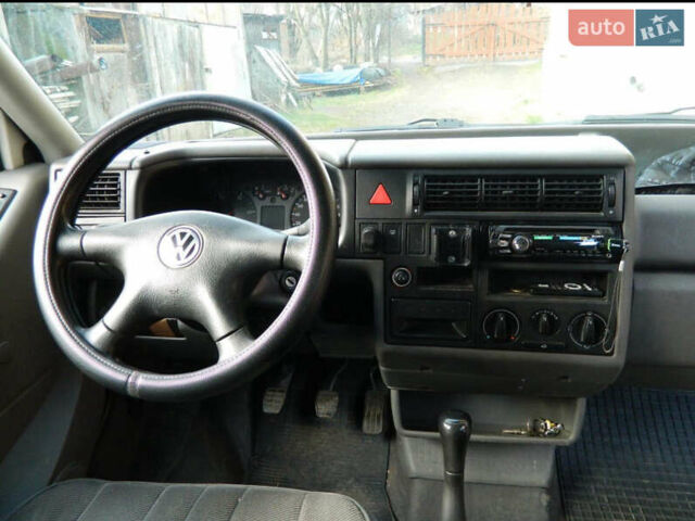 Белый Фольксваген Transporter, объемом двигателя 2.5 л и пробегом 511 тыс. км за 5500 $, фото 6 на Automoto.ua