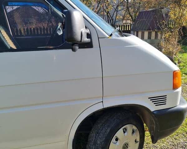 Білий Фольксваген Transporter, об'ємом двигуна 1.9 л та пробігом 524 тис. км за 5500 $, фото 7 на Automoto.ua