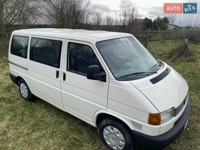 Білий Фольксваген Transporter, об'ємом двигуна 2.5 л та пробігом 278 тис. км за 5999 $, фото 3 на Automoto.ua