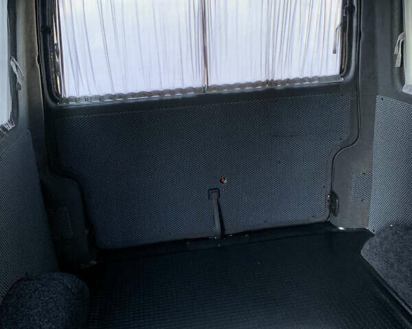 Белый Фольксваген Transporter, объемом двигателя 2.5 л и пробегом 400 тыс. км за 6700 $, фото 10 на Automoto.ua