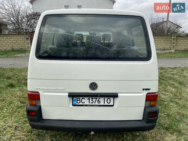 Білий Фольксваген Transporter, об'ємом двигуна 2.5 л та пробігом 278 тис. км за 5999 $, фото 15 на Automoto.ua