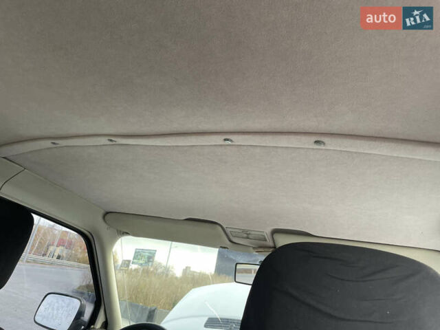 Белый Фольксваген Transporter, объемом двигателя 2.46 л и пробегом 391 тыс. км за 5499 $, фото 17 на Automoto.ua