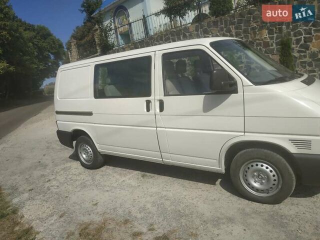Белый Фольксваген Transporter, объемом двигателя 1.9 л и пробегом 254 тыс. км за 6400 $, фото 1 на Automoto.ua