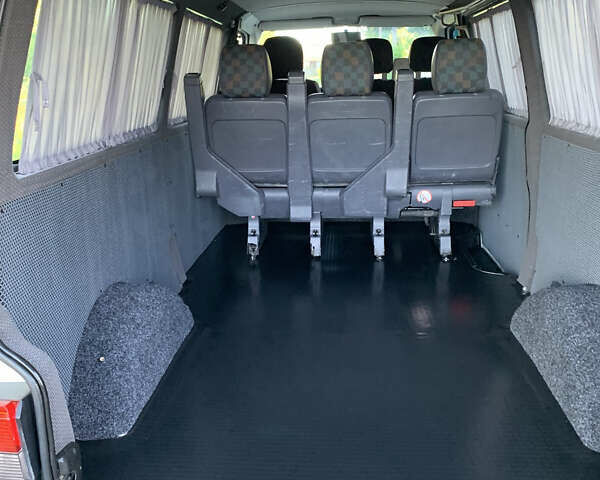 Белый Фольксваген Transporter, объемом двигателя 2.5 л и пробегом 400 тыс. км за 6700 $, фото 11 на Automoto.ua